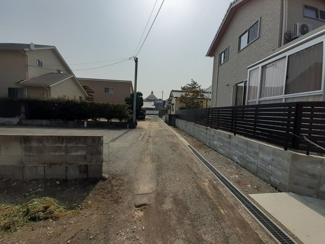 宇土市船場町の売地の前面道路含む現地写真