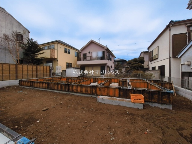 練馬区大泉学園町8丁目　土地42坪超　長期優良住宅　全2棟の外観