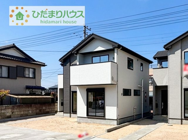 【外観】 | 取手市本郷2期　新築戸建　1号棟 | 近隣の物件もまとめてご案内できます(*^^)
お気軽にお問い合わせください♪
