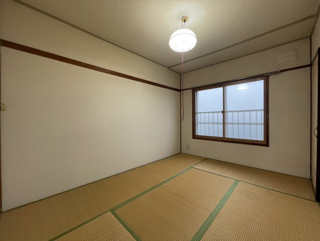 春採ハイツの内装