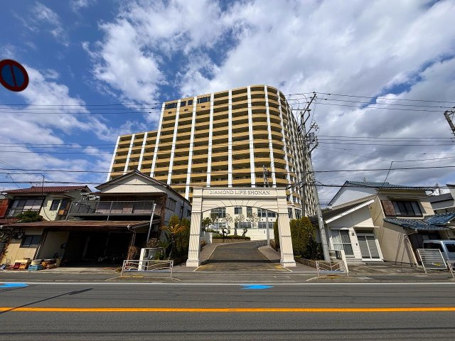 【外観】 | □■ダイヤモンドライフ湘南■□ | 共用施設充実のシニア向けマンション