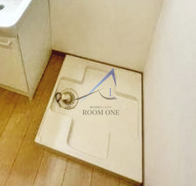 アイコート中野新橋の設備|洗濯機置き場です。