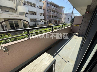 【バルコニー】 | ライオンズステージ中央林間