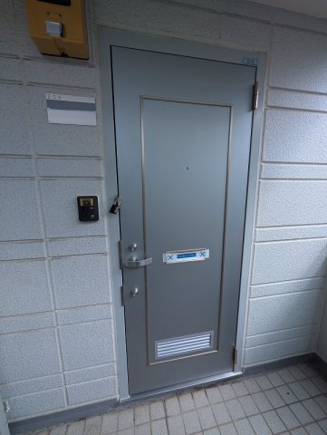 シャンエトワールの玄関