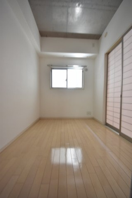 【洋室】 | エルトスト神戸