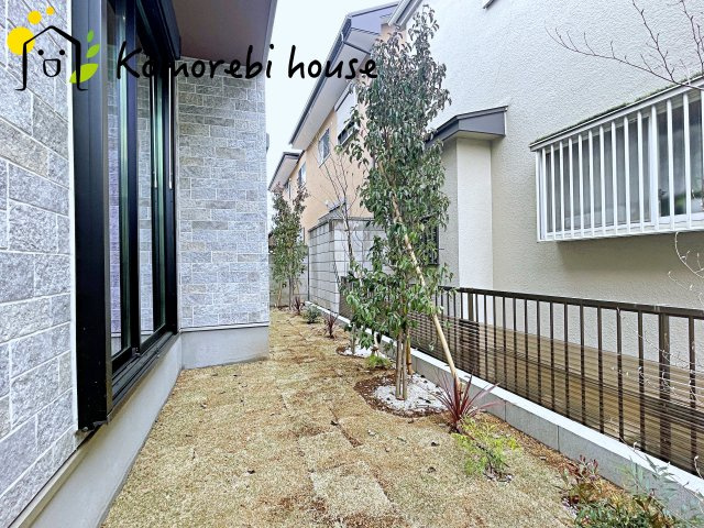 大宮大和田　2期　新築一戸建て　グリーンガーデン　01の庭|お庭も活用できます