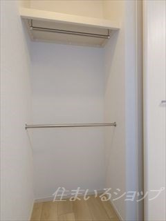 安芸高田市吉田町常友のアパートの収納|ウォークインクローゼット