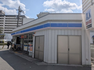 【その他】 | 新大阪スカイハイツ | 「ローソン 淀川三国本町一丁目」店　徒歩１分