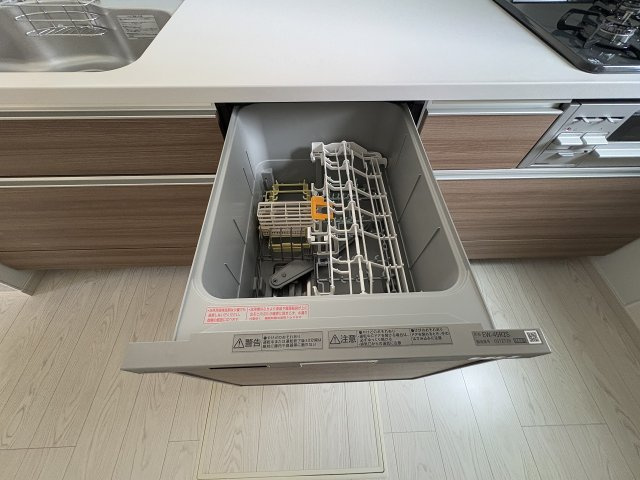 【キッチン】 | 福岡市早良区次郎丸4丁目1期　3号棟（全3棟）【仲介手数料無料・0円】 | 施工例。施工例は完成時と異なる場合があります。