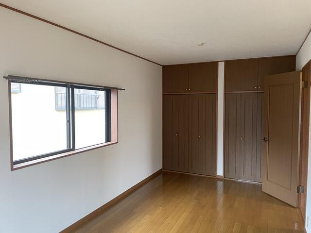 さかい邸の内装|２Ｆ洋室　収納