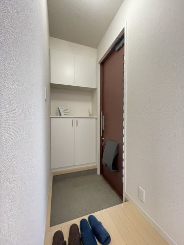 シャーメゾンルミエールの玄関