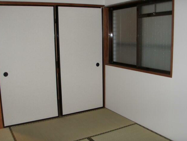 西荻日伸ハイツの和室
