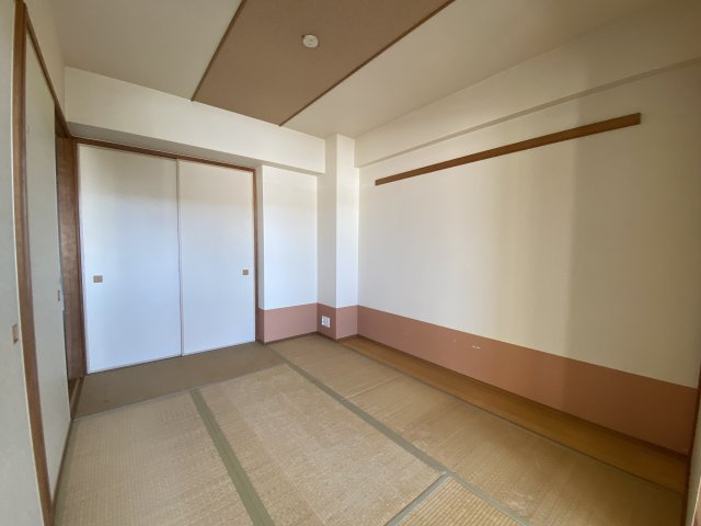 ジェネラスマンション城西の和室