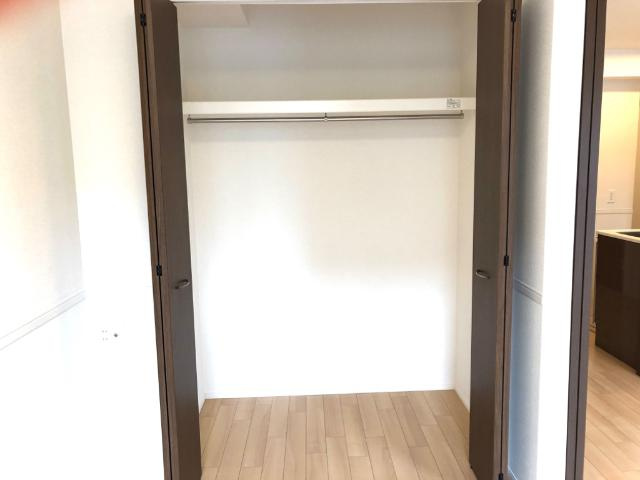 ルミーナ須賀川の収納|南洋室クローゼット