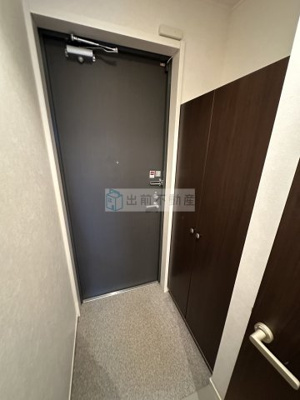 【玄関】 | ヘリテージ椎名町A棟