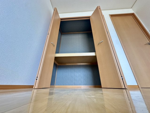 リビングタウン西浦　Ｂの収納