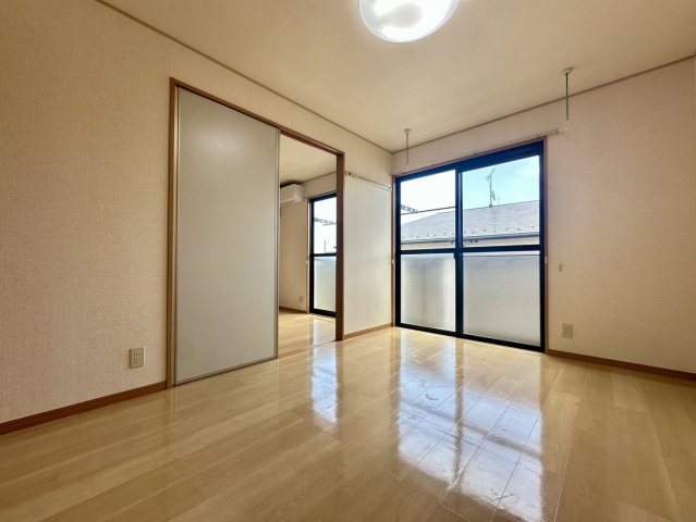 リビングタウン西浦　Ｂの洋室