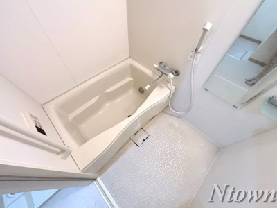 【浴室】 | Gramercy Shirakawa Koen | 落ち着いた空間のお風呂です
