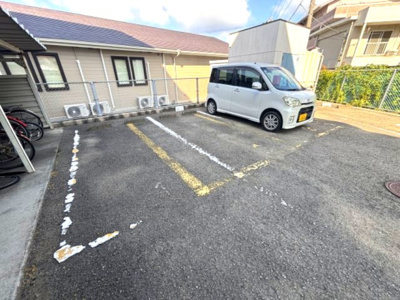 【駐車場】 | エレガンスポアソン