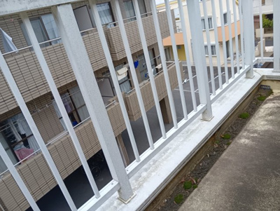 【バルコニー】