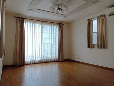 【居間・リビング】