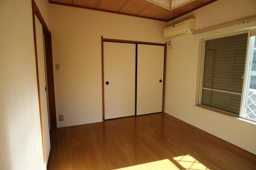 第2リバーサイド荻窪の居間・リビング