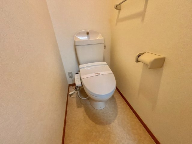 ドミール・Kのトイレ