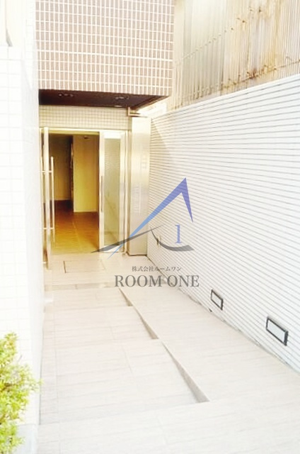 Ｂ　ＣＩＴＹ　両国のエントランス|エントランスです。