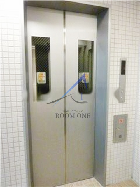 Ｂ　ＣＩＴＹ　両国のその他共用部分|エレベーターです。