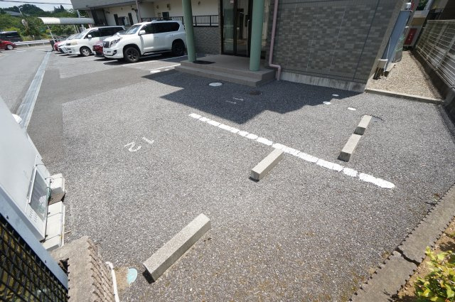 アヴァンツァーレG・Mの駐車場|詳細、ご不明点等、お気軽にご連絡ください！
