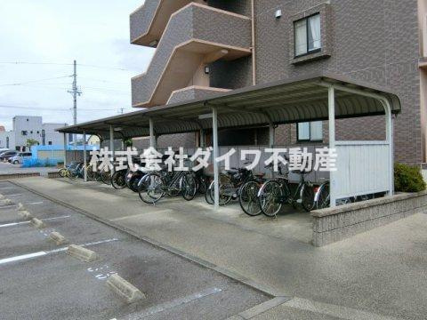 ラフィーネＫのその他共用部分|駐輪場
