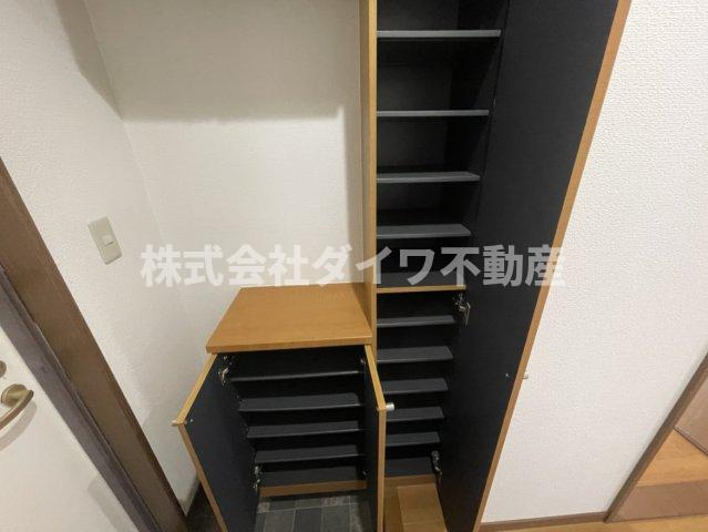 ラフィーネＫの収納|玄関収納
