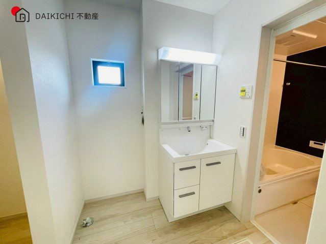 【独立洗面台】 | 鶴ヶ島市上新田1期　GRACE・TERRACE　新築戸建　全3棟　1号棟
