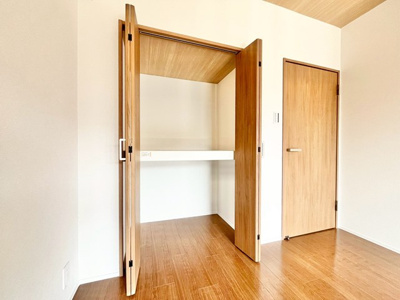 【収納】 | カネボウ三ツ池台マンション | エイブル売買事業部では、箕面市・豊中市・吹田市・池田市・茨木市・高槻市の北摂エリア全域で、物件のご紹介を致しております。北摂エリアにて購入物件をお探しの際は、当社までお問合せ下さいませ。