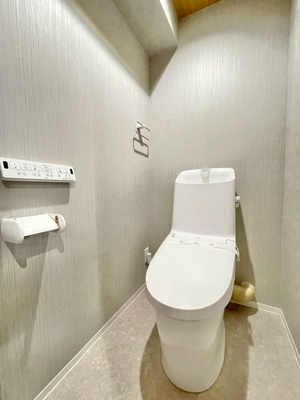 【トイレ】 | カネボウ三ツ池台マンション | こちらのサイトに掲載されている全ての物件が、当社にてご紹介可能です！気になる物件がありましたら、弊社スタッフまでお気軽にお問合せ下さいませ。