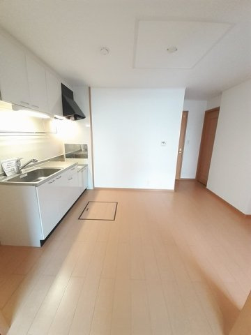 ベルフィオーレＢの居間・リビング|おしゃれな居間です