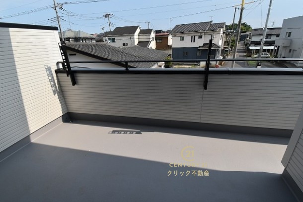 ブルーミングガーデン  水戸市見川町　4期　限定1棟！のバルコニー|日当たり良好なバルコニーです。気分転換に出るだけでも、晴れた日にお洗濯物やお布団を一気に干すのも気持ちがいい♪