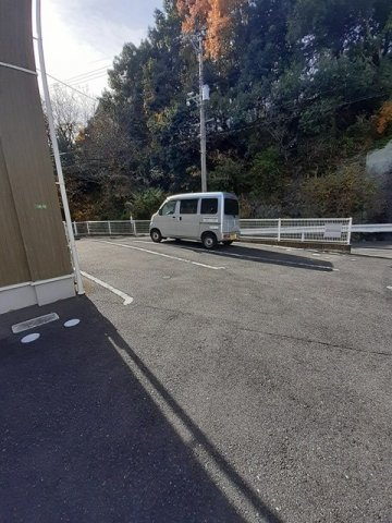 ヴィラ　ソレイユの駐車場|駐車場です