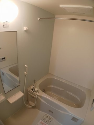 桜　Ａ・Ｈ　千代田　Ｃの浴室|きれいなお風呂です