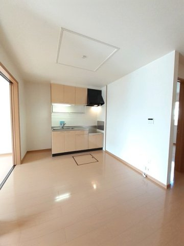 グリーンパルⅡ－Ａのキッチン|コンパクトなキッチンで掃除もラクラク