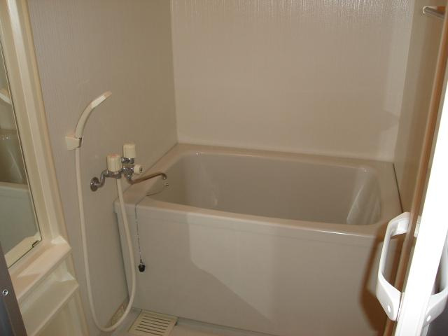 豊島ハイムの浴室|バス