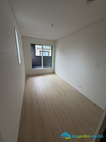 秦野市堀西第24　新築戸建　全2棟2号棟の子供部屋