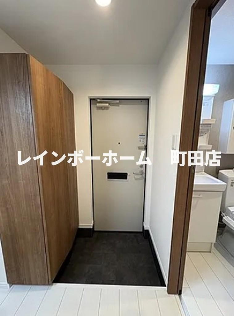 メゾンミルフィーユ海老名B号棟※初期費用分割後払いサービス利用可能物件の玄関