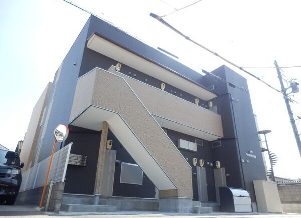 Ｃｒｅｏ荒子壱番館の外観