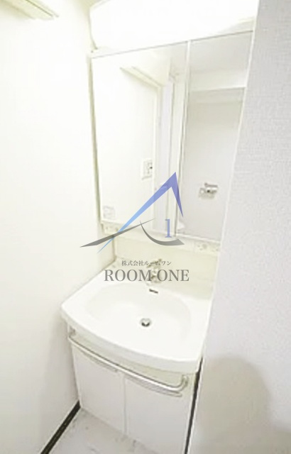 グリフィン横浜・戸部駅前　の洗面所|洗面台です。