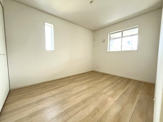 【子供部屋】 | 福岡市東区舞松原3丁目第3　1号棟（全1棟）【仲介手数料無料・0円】 | 施工例。施工例は完成時と異なる場合があります。