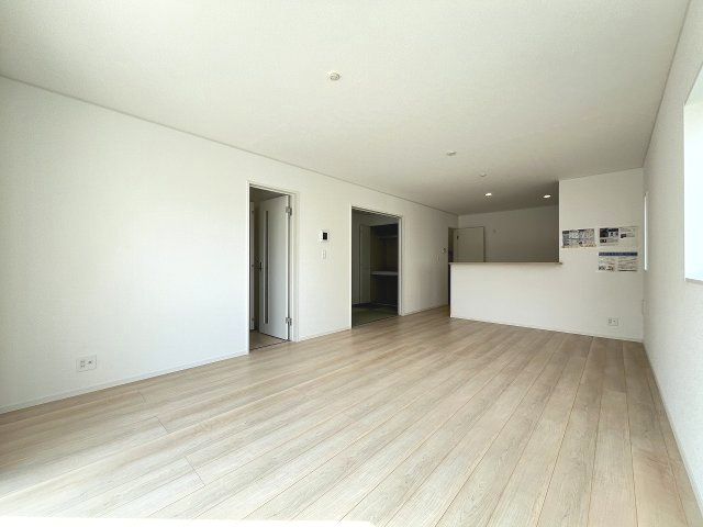 【内装】 | 福岡市東区舞松原3丁目第3　1号棟（全1棟）【仲介手数料無料・0円】 | 施工例。施工例は完成時と異なる場合があります。