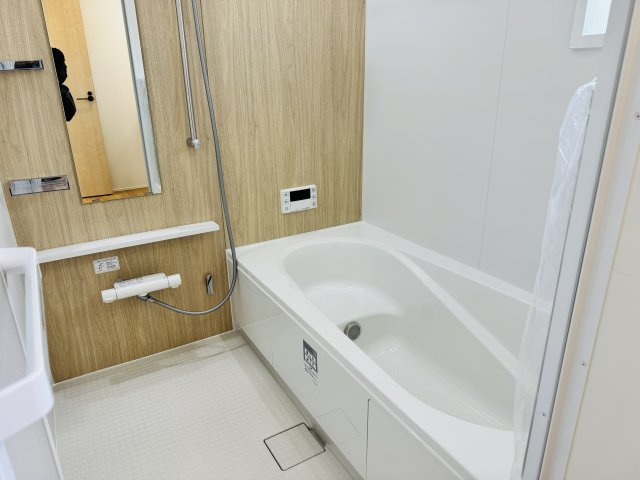 八王子市　川口町　新築一戸建て　２４ー６期の浴室|～のびのびくつろげるバスルーム　１日の締めくくりに癒やしのバスタイムを～