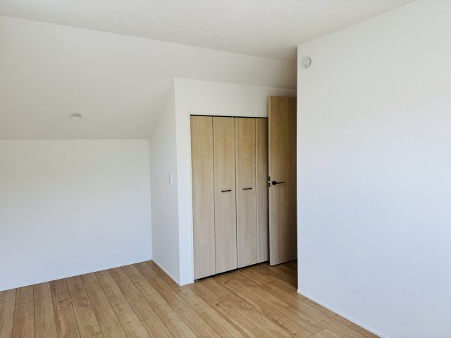 八王子市　川口町　新築一戸建て　２４ー６期の収納|～収納力の高いクローゼット完備～
