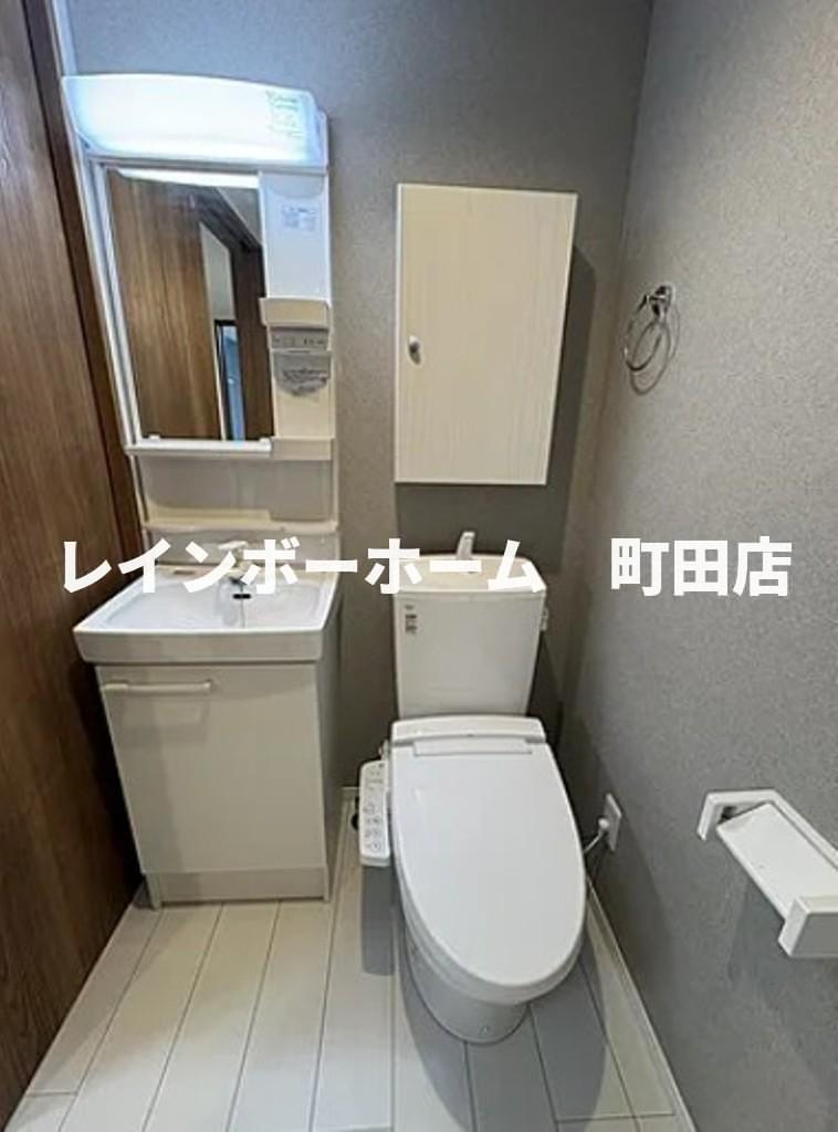 メゾンミルフィーユ海老名Ｂ棟※初期費用分割後払いサービス利用可能物件のトイレ